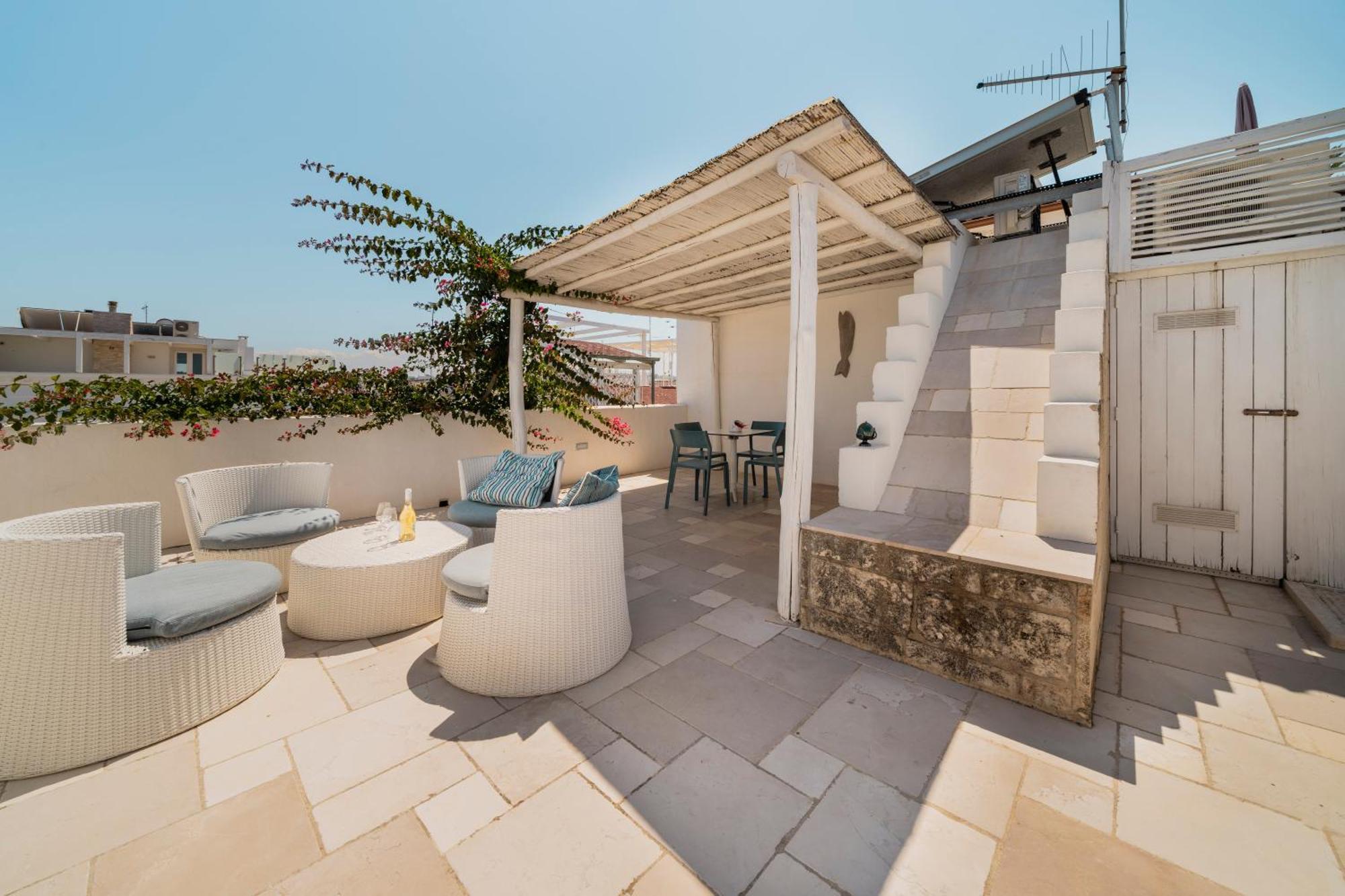 Apartment mit Terrasse und Meerblick